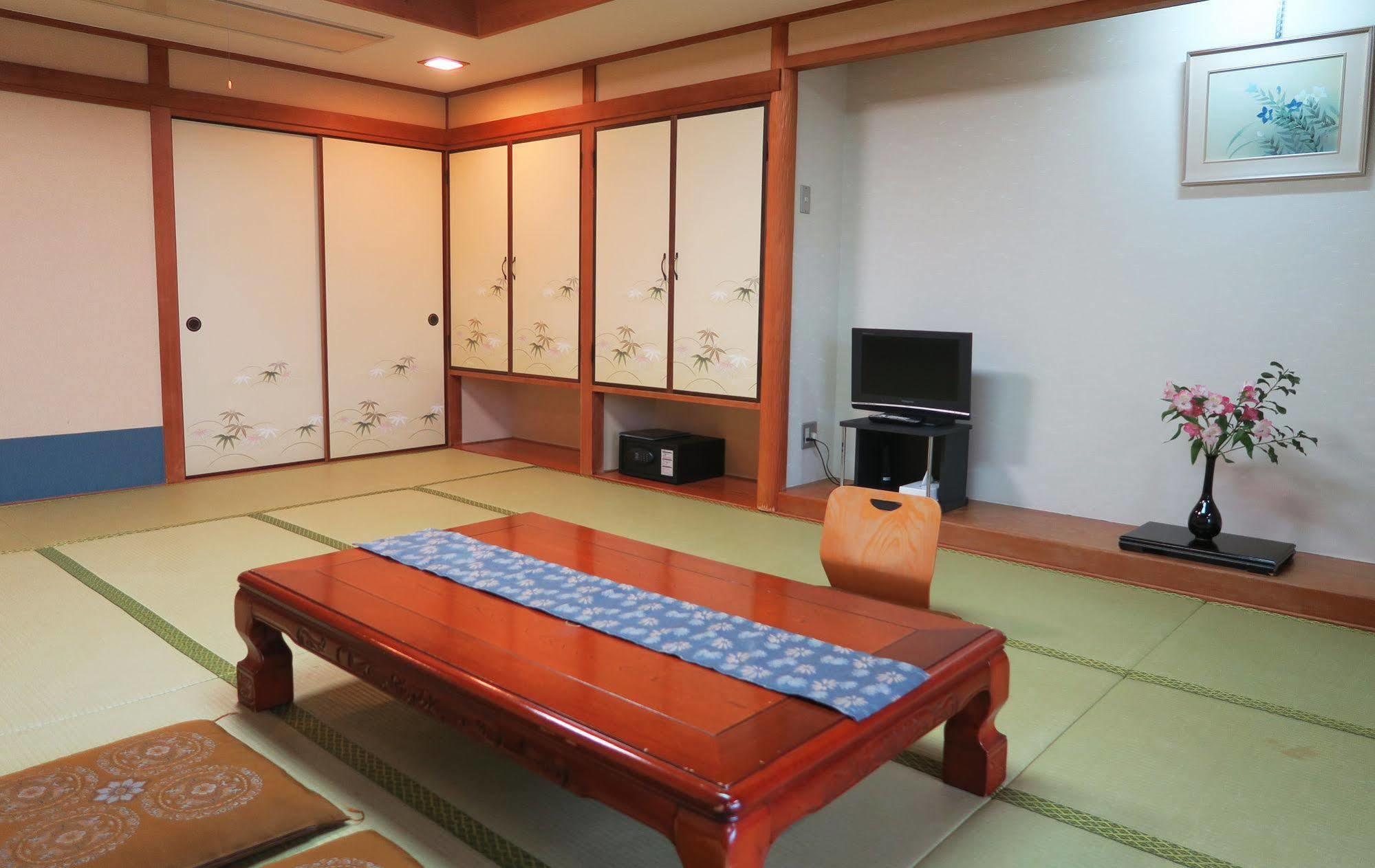 Kyo No Yado Rakucho Kyoto Exterior photo